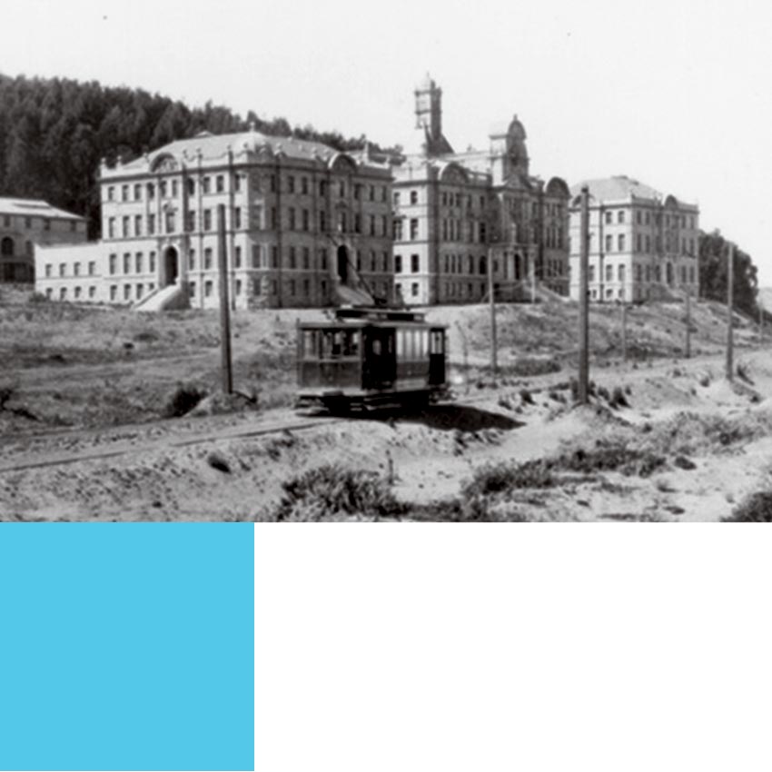 Original UCSF buildings on Mount Parnassus being constructed.