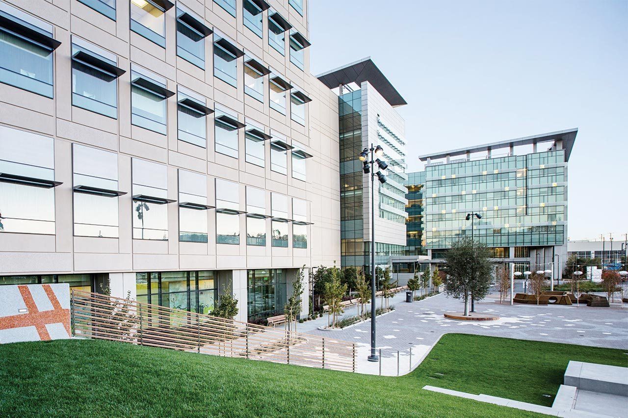 Exterior of Mission Bay Hospitals.