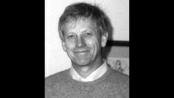 Black and white headshot of Bill Rutter.